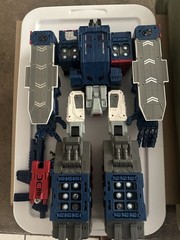 Transformers Fortress Maximus Titans Return Titan Class GREAT + DNA KIT – READ
