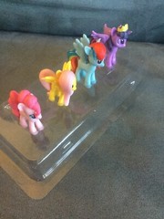 MY LITTLE PONY MINI MINIATURE 4 PIECE PLASTIC FIGURES – NEW WITHOUT PACKAGING