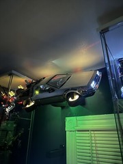 Hot Toys Back To The Future Delorean Wall Mount Display