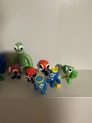 Rainbow Friends Lot of 15 Figures Phat Mojo 2.5 And Bigger