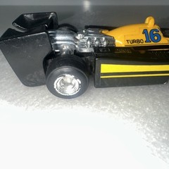 Bandai GoBots MR-32 Slicks Formula 1 Racing Car Transformer
