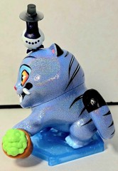Netflix K-POP Demon Hunters FOR THE FANS Rare Chase Figure GLITTERY DERPY TIGER