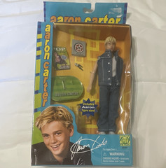 Play Along Aaron Carter Action Figure w/ Clothes & Stand 2001 Plastic/Fabric