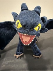 Dreamworks How To Train Your Dragon Toothless Night Fury Poseable Bendable Plush