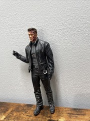 Terminator T-800 Figure Arnold Schwarzenegger Action figure 7”