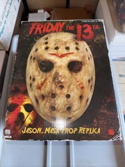 NECA FRIDAY THE 13TH JASON VORHEES MASK PROP MOVIE REPLICA 2009 RARE