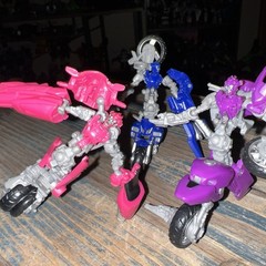 Hasbro Transformers Studio Series 52 Deluxe ROTF Chromia Arcee Elita-1