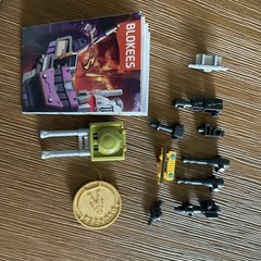 Blokees Transformers Defender Version Bruticus Complete Set USA (Already built)