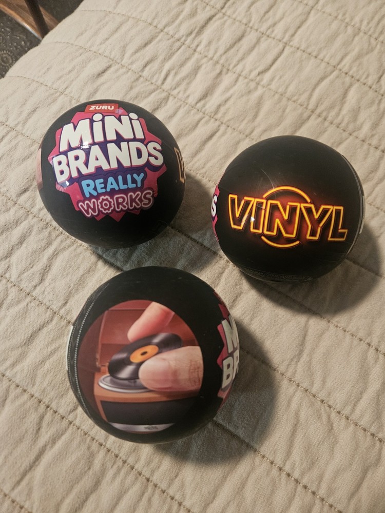 ZURU Mini Brands Really Works Capsule Mystery Blind Pack Lot of 3 Vinyl Record