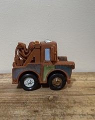 Disney Pixar Cars 2 Make-A-Face Mater Makes 16 Faces 2010 Mattel