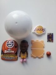 Zuru 5 Surprise NBA Ballers ~ You Pick ~