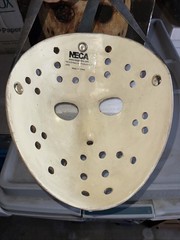 NECA FRIDAY THE 13TH JASON VORHEES MASK PROP MOVIE REPLICA 2009 RARE