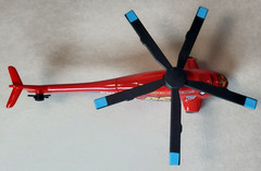 Disney Pixar Cars 2 WGP Lightning McQueen Helicopter Diecast 1:55 FC Team #95