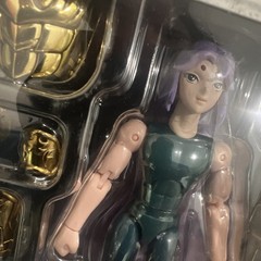 Bandai Saint Seiya Saint Cloth Myth Aries Mu Gold Figure w/ Armor 2005