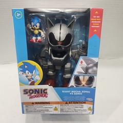 Sonic The Hedgehog Giant Mecha Sonic vs Sonic 9 Inch Action Figure Set Lights Se