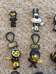BENDY AND THE INK MACHINE BACKPACK COLLECTOR CLIPS Lot Of 12 Ink Bendy Ect.