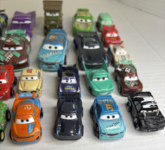 Disney Pixar Cars Huge Lot Of 33 Die-Cast Metal Plastic 1:43 1:55 Scale *Read*