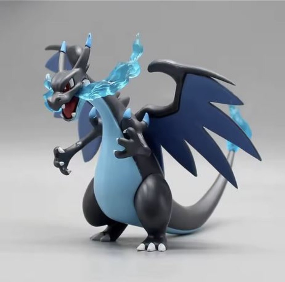 Pokémon Mega Charizard X Figure