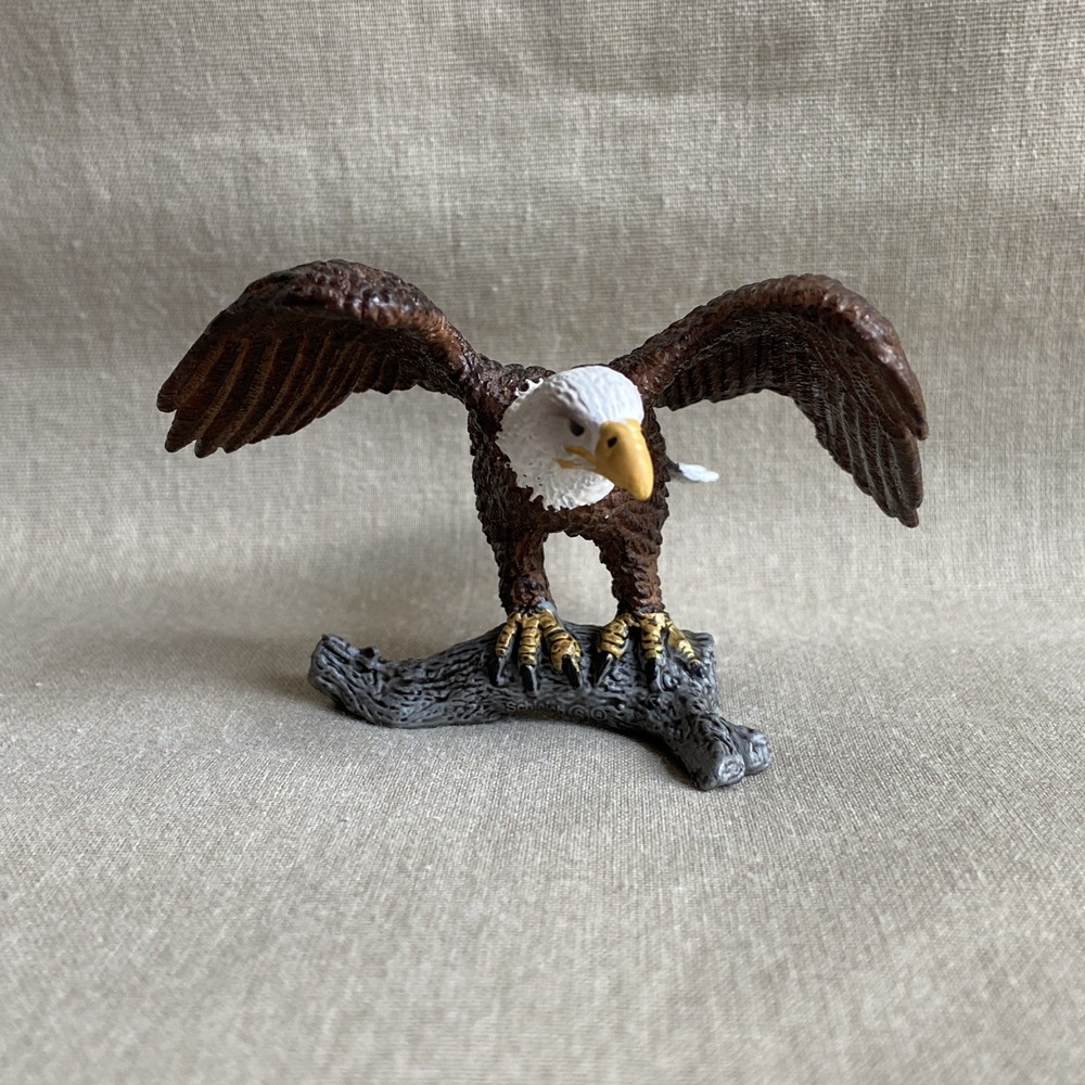 Schleich Bald Eagle Wings Spread On Branch 14780 Wildlife Realistic Bird Animal