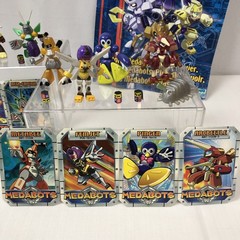 Medabots Action Figure Lot 7 Hasbro Takara Tomy 2.5” Mini Figures, Cards, Poster