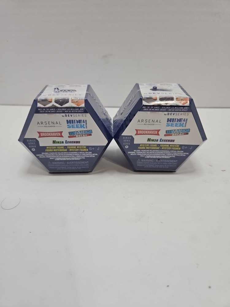 Roblox DevSeries Blind Mystery Figure Series 1 with Virtual Item Code Lot Of 2