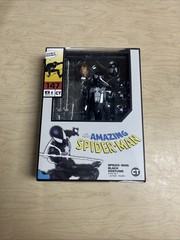 Ct Toys Spiderman Figure based on Mafex 147 Symbiote Black Suit Read Desc.