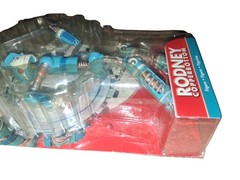 ROBOTS Movie 7″ Fender & Rodney Action Figures Sealed – New – Rare Hard To Find!