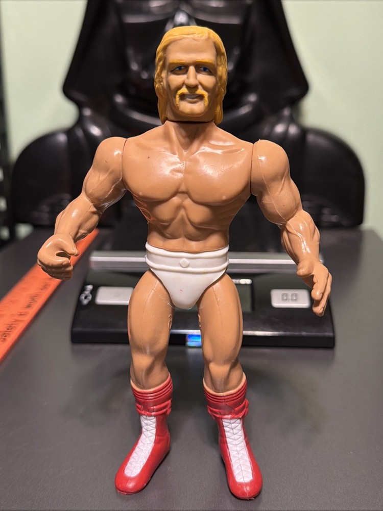 United Artists 6″ Thunderlips Hulk Hogan 1983 Rocky 3 Wrestling Action Figure