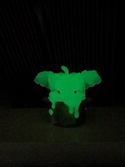 GREMLINS 80’s Retro Mini Figures Gremlin in Pot Chase Glow in Dark Opened GITD