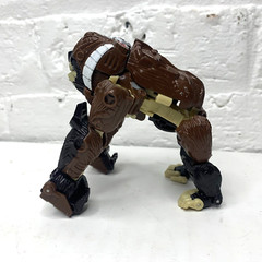 Transformers Cybertron Jungle Planet Optimus Prime Ape Deluxe Class Primal