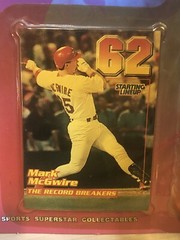 1999 STARTING LINEUP Mark McGwire HOME RUN RECORD BREAKER St. Louis Cardinals