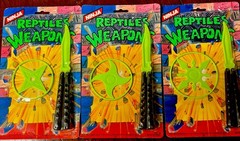 3 Vintage Ninja Turtle Knife and Ninja Star “Rare” “New Sealed 90s Star”