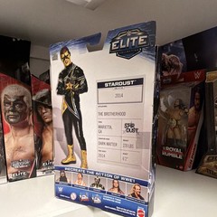 (V RARE)Mattel WWE Elite Collection Stardust Wrestling ActionFigureBoxed x2 belt