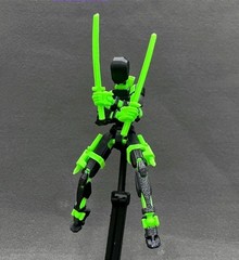 Titan 13 Action Figure Articulated Dummy 13 Robot w/ Weapons & Extra Hands