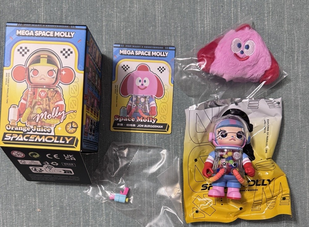 Jon Burgerman-mega Space Molly 100% Series 4 Confirmed