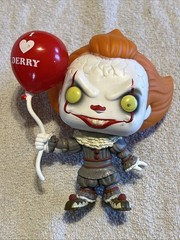 NECA Ultimate 7” 2018 Funko Pop 780 Derry Balloon Loose Stephen King IT Chapter2