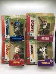2004 Mcfarlane NFL Series 10 Complete Variant Set of 8 plus 1 Chase