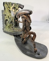 McFarlane Movie Maniacs 6 Alien Queen Deluxe Set 2003 Loose Diorama