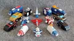 Voltron Force – Transforming 15-Piece Airplane Action Figures, New!