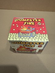 100% Soft Popcorn Dumpster Fire Vinyl Figure Toy Brand New Mint OOP