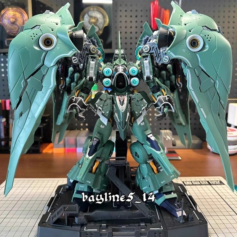 AxisModel‌ Kshatriya Osiris Aerial Dominator Assembly Model LED Collectible Gift