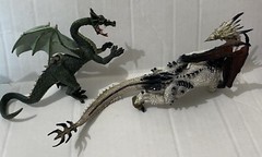 3 McFarlane Dragons Conan Fire Komodo Clan + Plastoy Medieval Battlefield Lot 4
