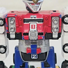 Bandai 1997 Power Rangers 5″ Carranger DX VRV Megazord (READ, wear, incomplete)
