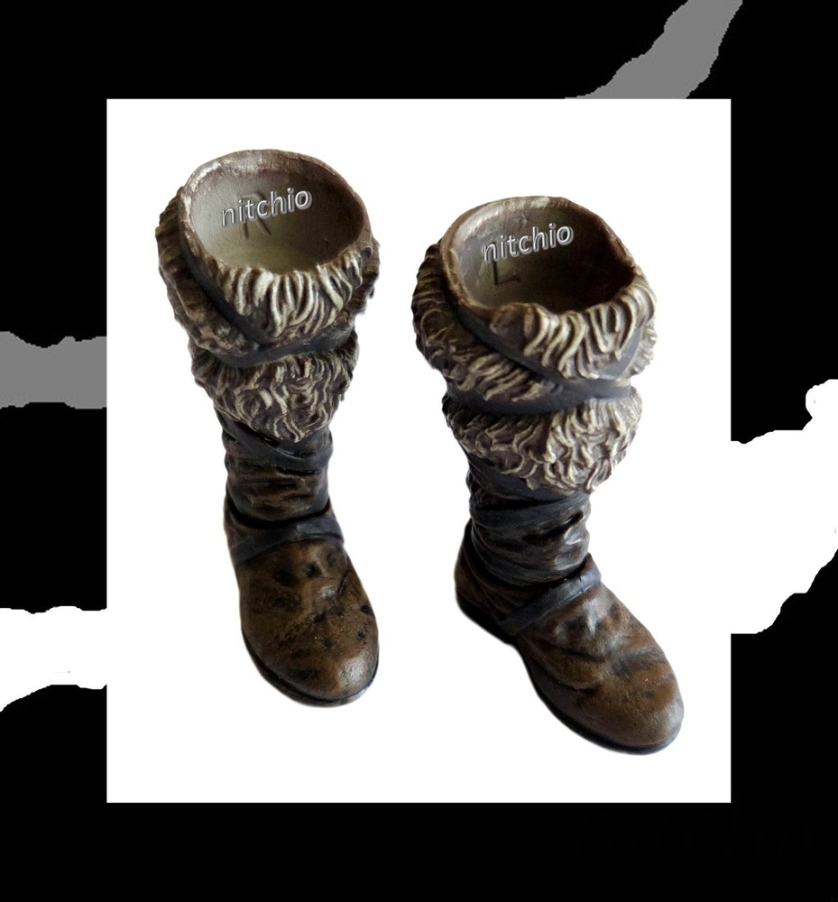 Mezco One:12 Conan The Barbarian War Paint – MID-CALF FUR BOOTS 1/12 Scale