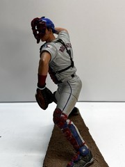 IVAN RODRIGUEZ McFarlane Action Figure 2002 with 10 trading cards pre-owned