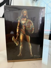 McFarlane DC Multiverse Wonder Woman Classic Gold Label Patina Edition NIB