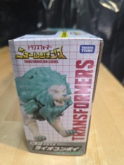 Takara Tomy Transformers Legends NL-01 Lio Convoy Legendary Green Lion In Hand