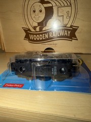 DIESEL ! THOMAS FRIENDS TRAIN TAKE Along n play Diecast 2015 NEW ON CARD !