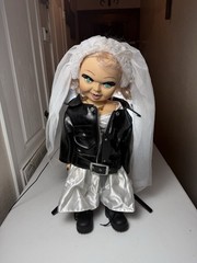Sold out Vintage HUGE 26-in TIFFANY DOLL Plush W/Clothes BRIDE OF CHUCKY