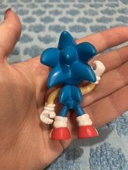 JAKKS Pacific Sonic the Hedgehog 2.5 in Action Figure Moveable Arms Legs